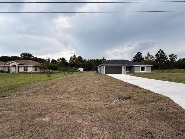 20452 SW CARDINAL AVENUE, Dunnellon, FL 34431
