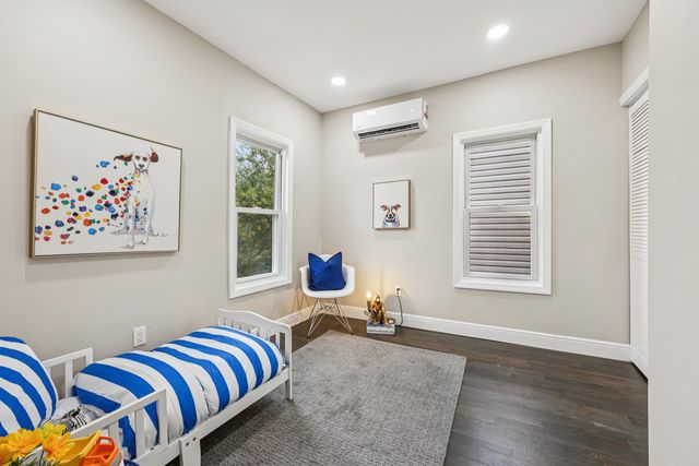 299 CLAREMONT AVE, Jc, West Bergen, NJ 07305