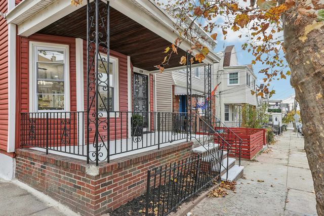 299 CLAREMONT AVE, Jc, West Bergen, NJ 07305