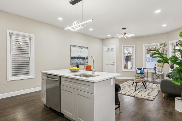 299 CLAREMONT AVE, Jc, West Bergen, NJ 07305