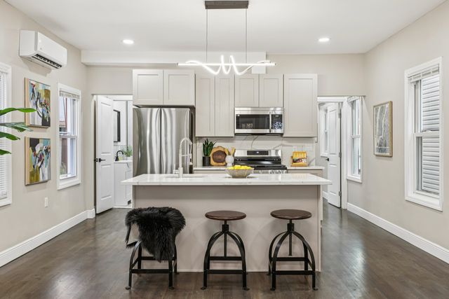 299 CLAREMONT AVE, Jc, West Bergen, NJ 07305