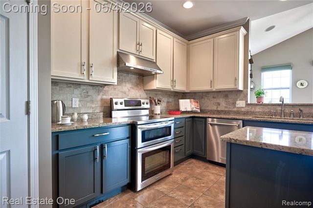 57710 Deere Court, South Lyon, MI 48178