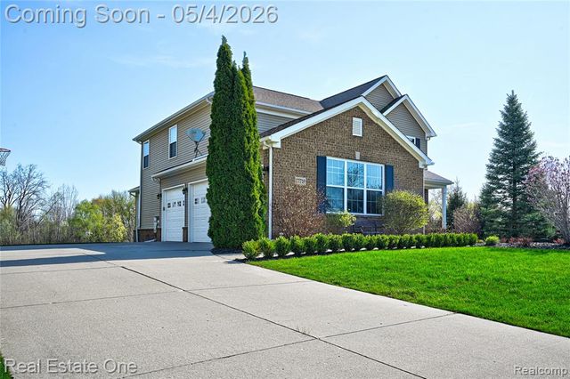 57710 Deere Court, South Lyon, MI 48178