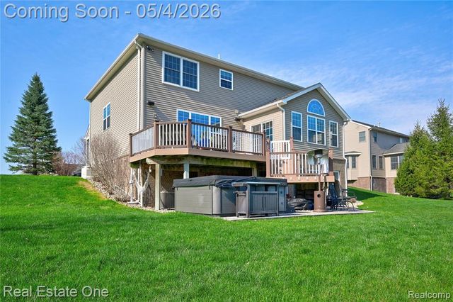57710 Deere Court, South Lyon, MI 48178