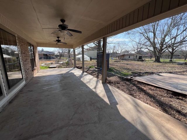 2201 Hickory Ridge Drive, Bossier City, LA 71111