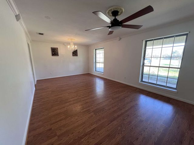 2201 Hickory Ridge Drive, Bossier City, LA 71111