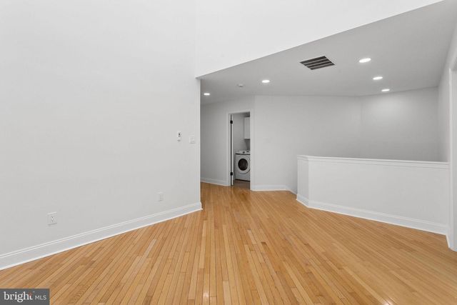 911 CHANTICLEER, Cherry Hill, NJ 08003