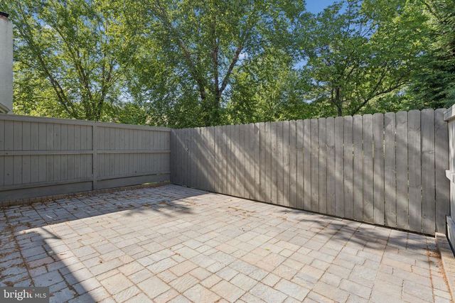 911 CHANTICLEER, Cherry Hill, NJ 08003