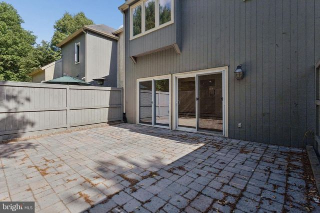 911 CHANTICLEER, Cherry Hill, NJ 08003
