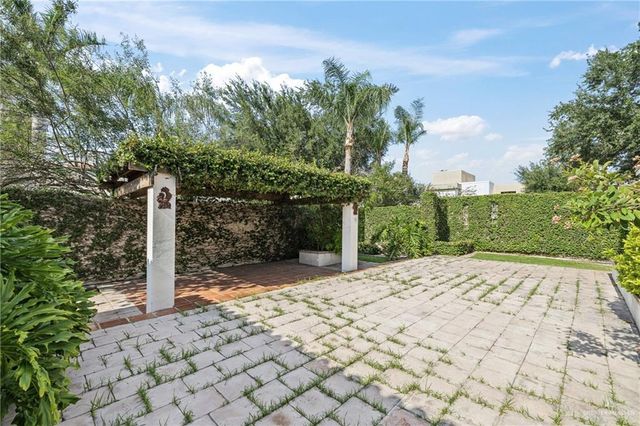 2224 S 45th Street S, Mcallen, TX 78503