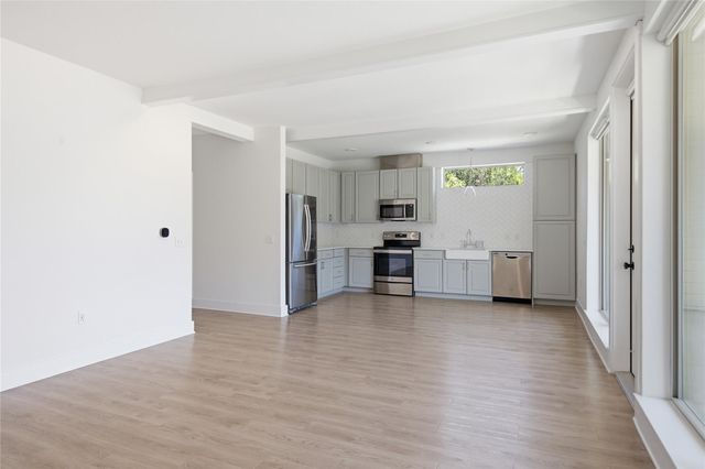 4704 Sunset TRL 3201, Austin, TX 78745