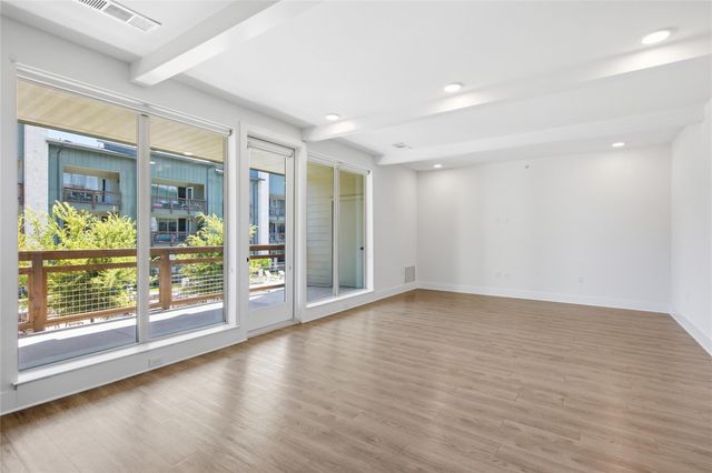 4704 Sunset TRL 3201, Austin, TX 78745