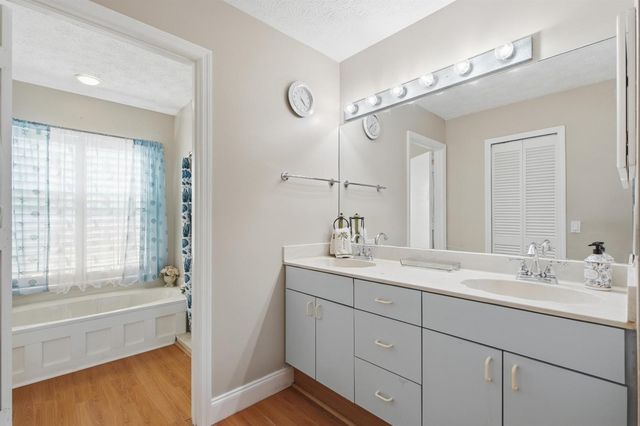 1569 NE Amy Avenue, Jensen Beach, FL 34957