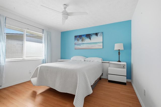 1569 NE Amy Avenue, Jensen Beach, FL 34957