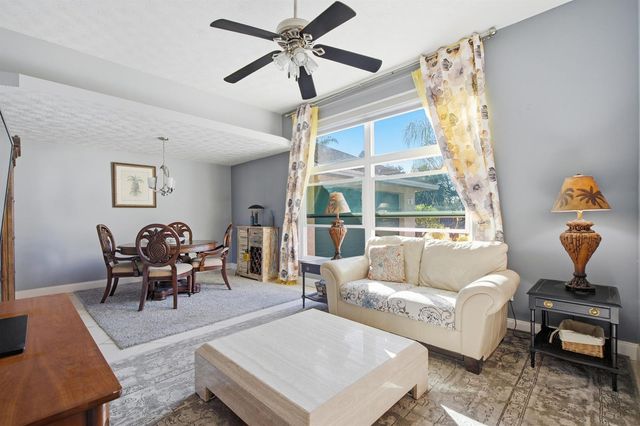 1569 NE Amy Avenue, Jensen Beach, FL 34957