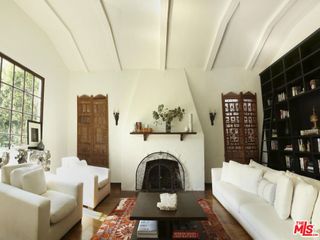 146 N La Peer Drive, West Hollywood, CA 90048