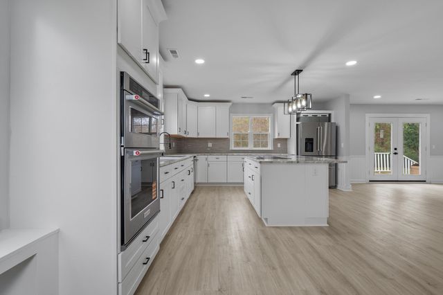 2730 Cultra Rd., Conway, SC 29526