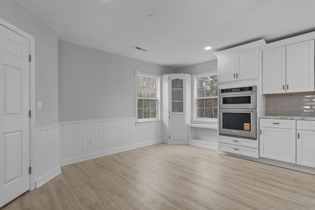 2730 Cultra Rd., Conway, SC 29526