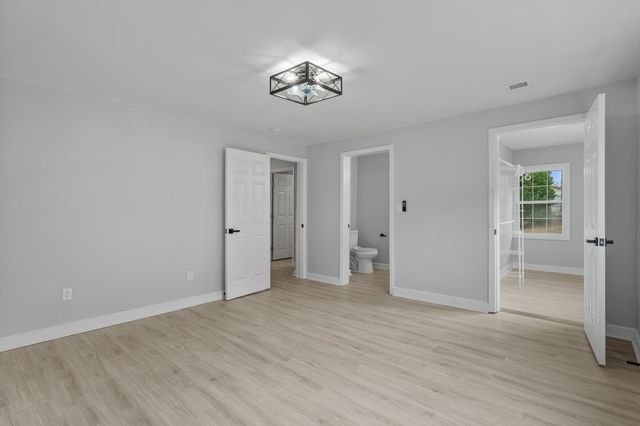 2730 Cultra Rd., Conway, SC 29526