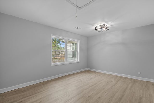 2730 Cultra Rd., Conway, SC 29526