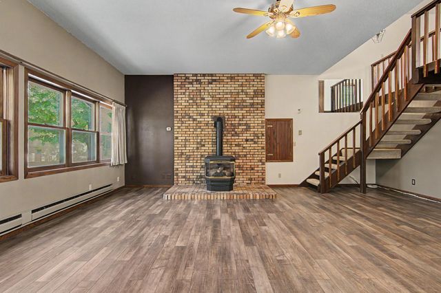 30155 Norway Drive NW, Cambridge, MN 55008