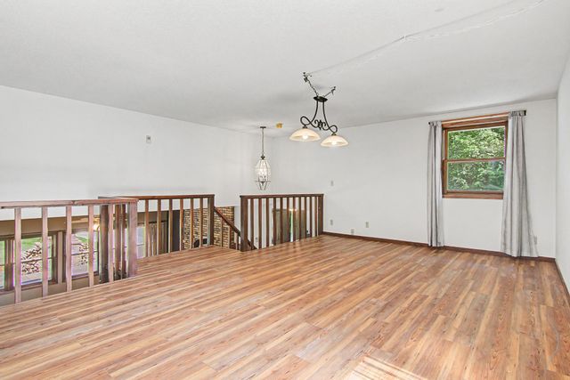 30155 Norway Drive NW, Cambridge, MN 55008