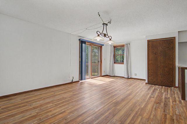 30155 Norway Drive NW, Cambridge, MN 55008
