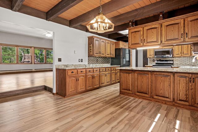 30155 Norway Drive NW, Cambridge, MN 55008