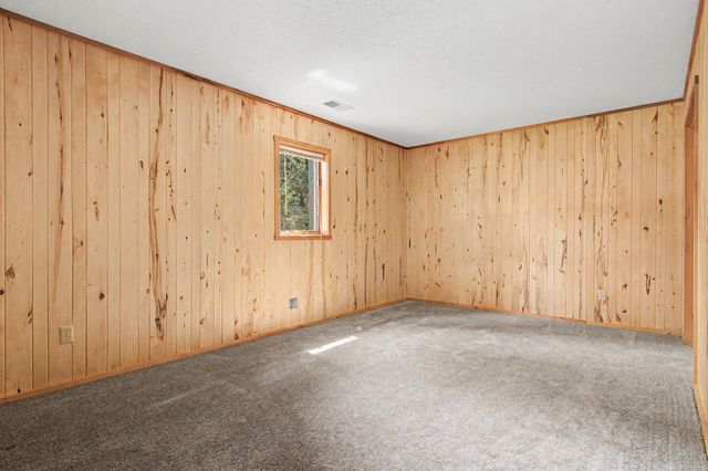 30155 Norway Drive NW, Cambridge, MN 55008