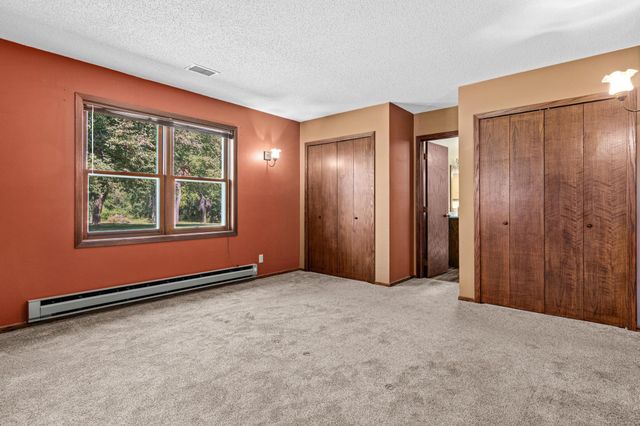 30155 Norway Drive NW, Cambridge, MN 55008