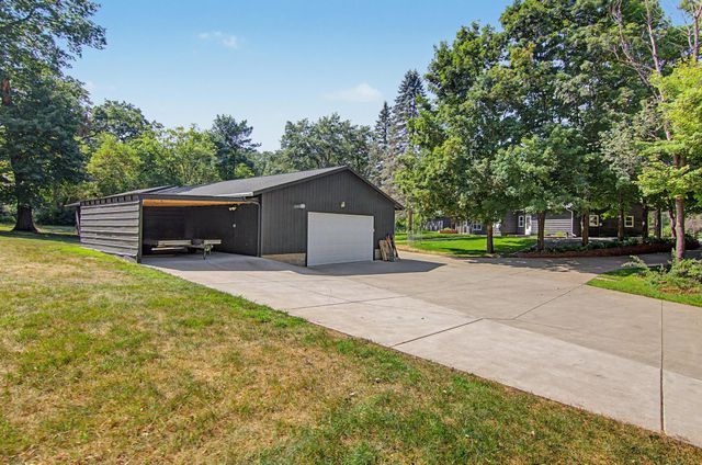 30155 Norway Drive NW, Cambridge, MN 55008