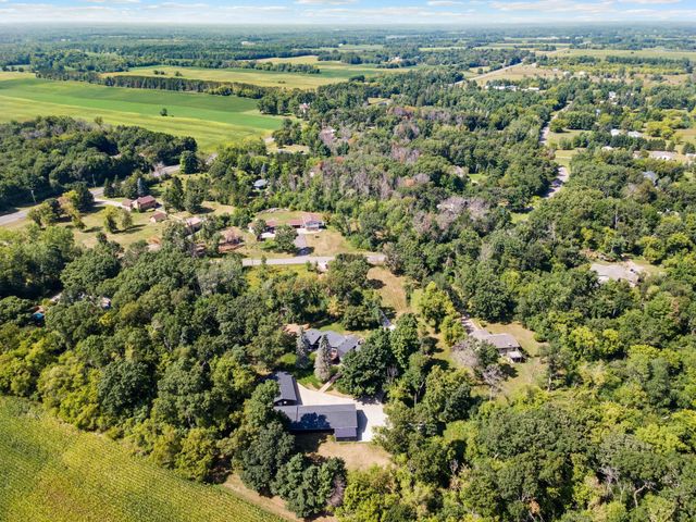 30155 Norway Drive NW, Cambridge, MN 55008