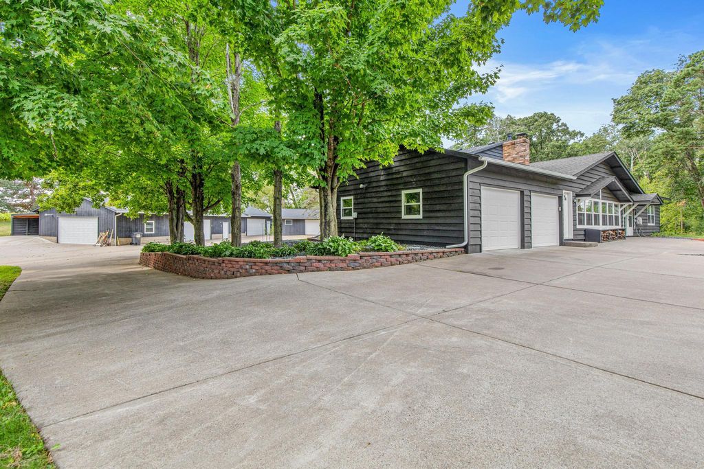 30155 Norway Drive NW, Cambridge, MN 55008 — photo 5