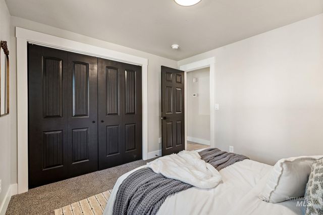 4850 N Bluegrass Ave, Boise, ID 83703