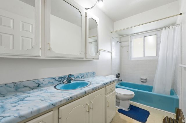 2269 W MOOR LN, West Jordan, UT 84084