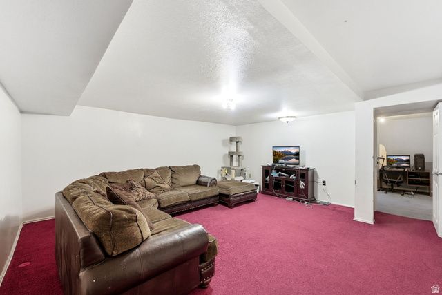 2269 W MOOR LN, West Jordan, UT 84084