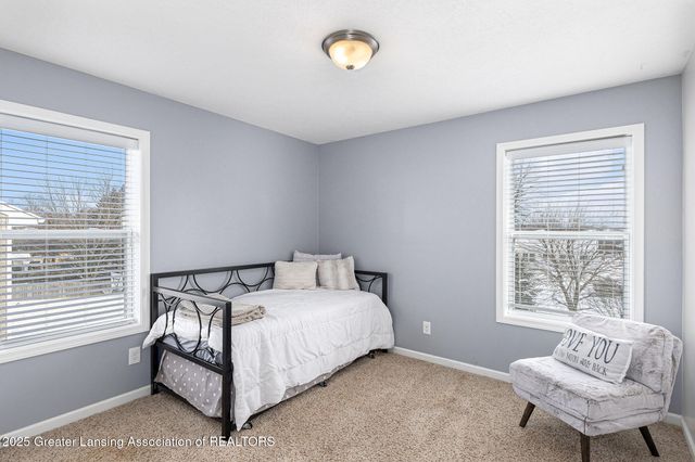 1107 Oakwood Drive, Dewitt, MI 48820