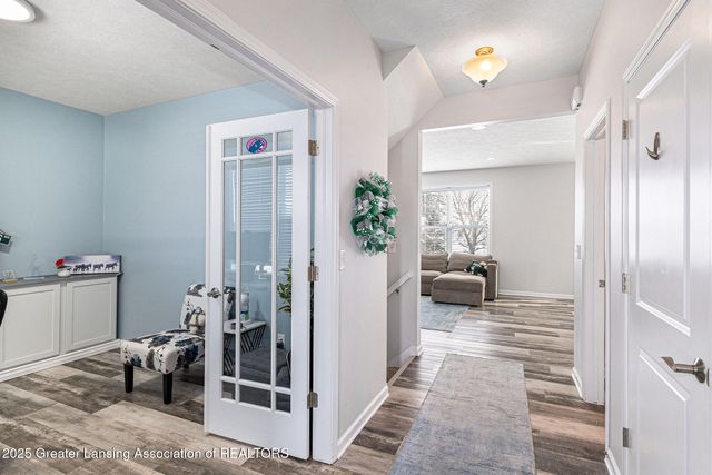 1107 Oakwood Drive, Dewitt, MI 48820