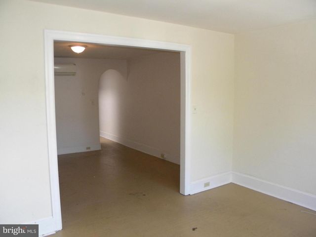 8518 GERMANTOWN AVE, Philadelphia, PA 19118