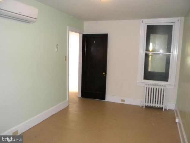 8518 GERMANTOWN AVE, Philadelphia, PA 19118