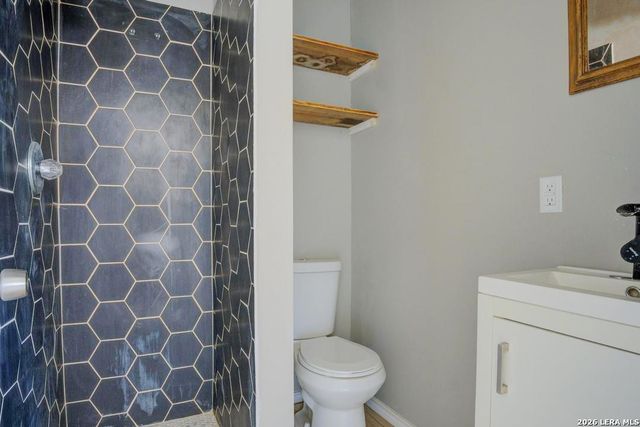 7402 Quintana, San Antonio, TX 78211