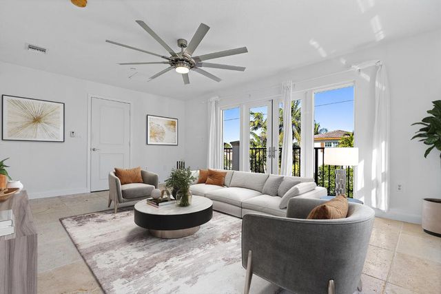 1600 NE 9th Street 20, Fort Lauderdale, FL 33304