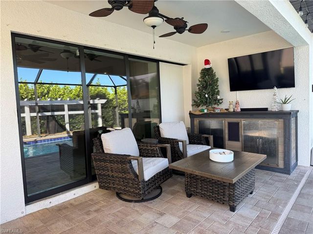 1905 NE 18th ST, Cape Coral, FL 33909