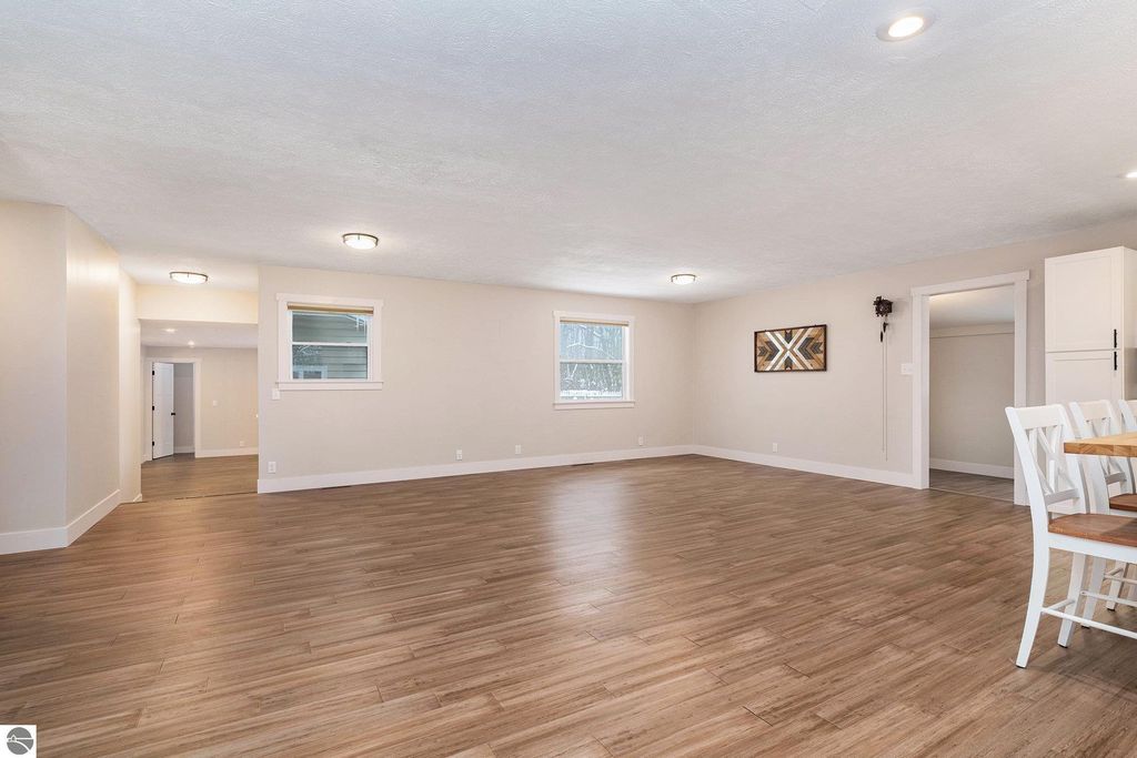 Image 6 of property listing at 1821 Rogers Road, Grawn, MI 49637