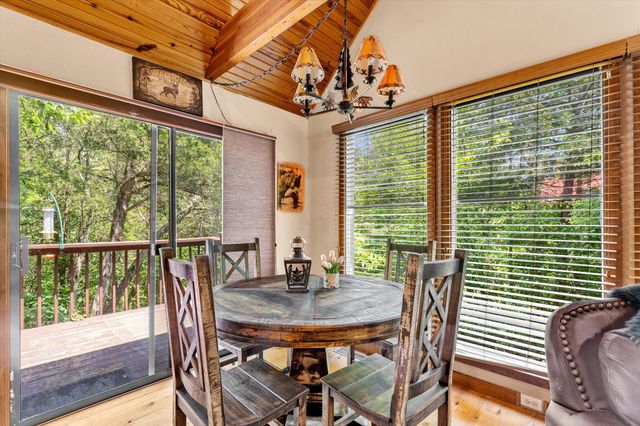 22762 Air Park Drive, Golden, MO 65658