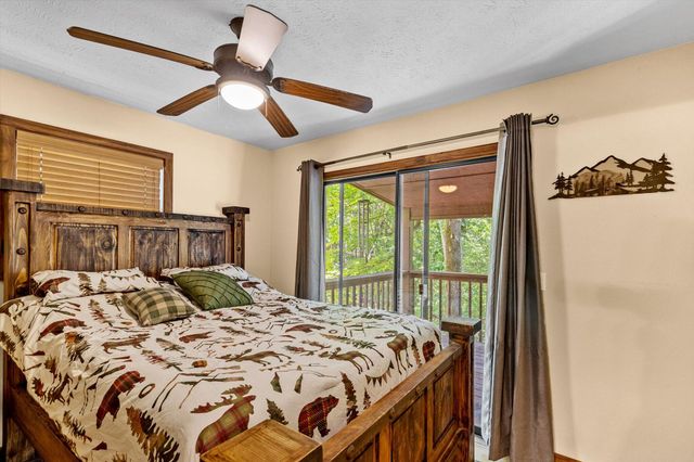 22762 Air Park Drive, Golden, MO 65658