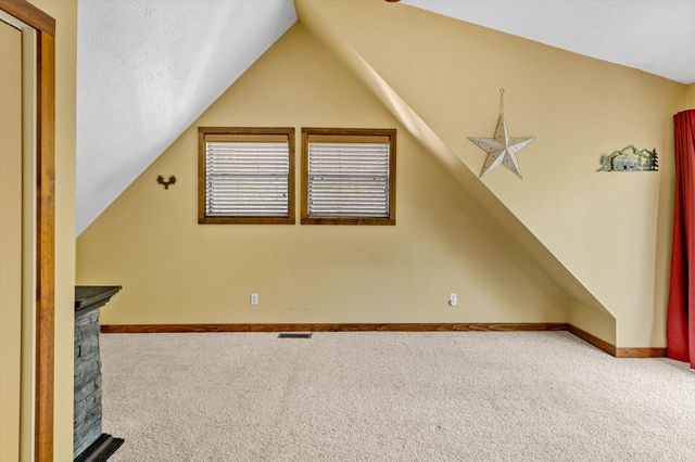 22762 Air Park Drive, Golden, MO 65658