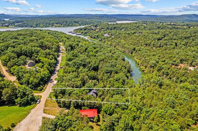 22762 Air Park Drive, Golden, MO 65658