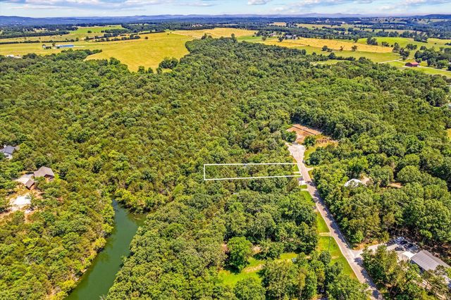 22762 Air Park Drive, Golden, MO 65658