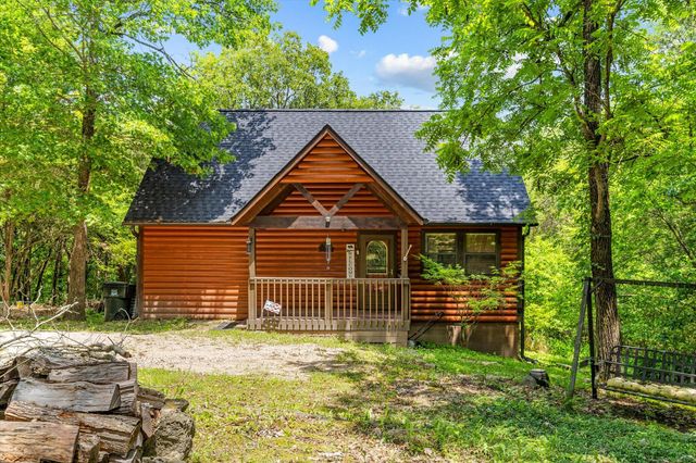 22762 Air Park Drive, Golden, MO 65658
